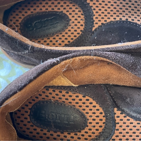 Men’s Born brown suede loafer style shoe, size 13. - Picture 3 of 5